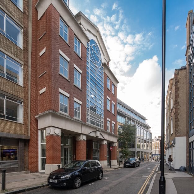 The building at St John's Lane, RNR Property Limited (t/a Canvas Offices) in Farringdon, EC1 - London