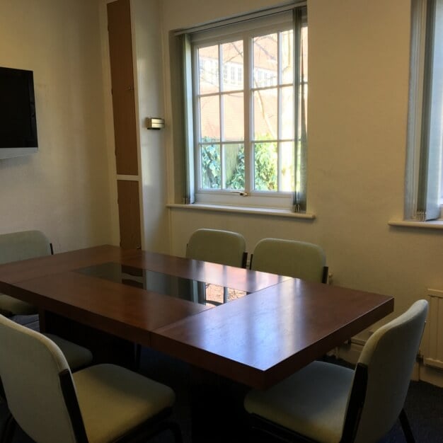 Meeting room - St Christopher's Place, Squarezone Ltd in Farnborough