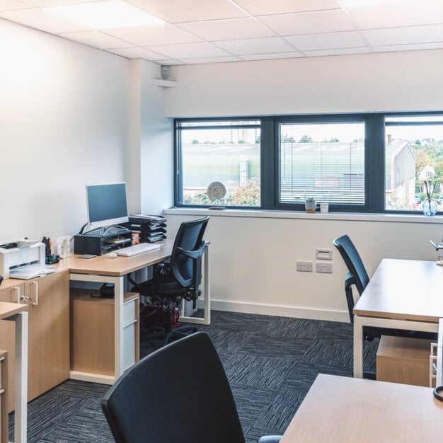 Private workspace Springhead Road, Kent Space Ltd in Northfleet, DA11