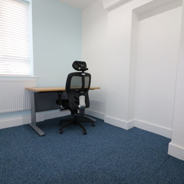 Private workspace High Beech Road, LittleCroft Properties in Loughton