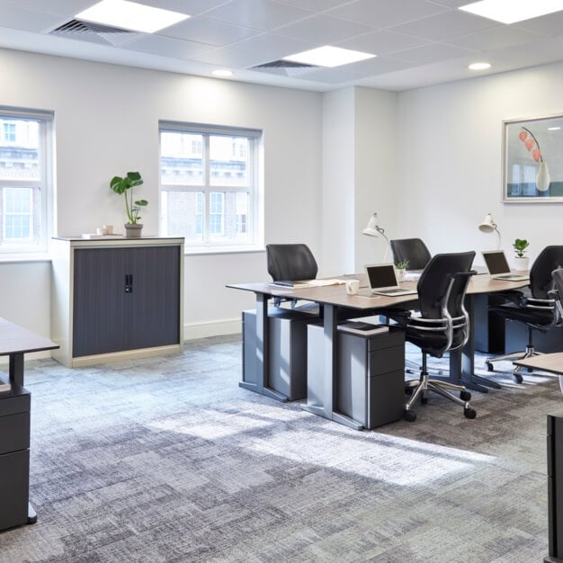 Dedicated workspace Berkeley Street, Beaumont Business Centres in Mayfair