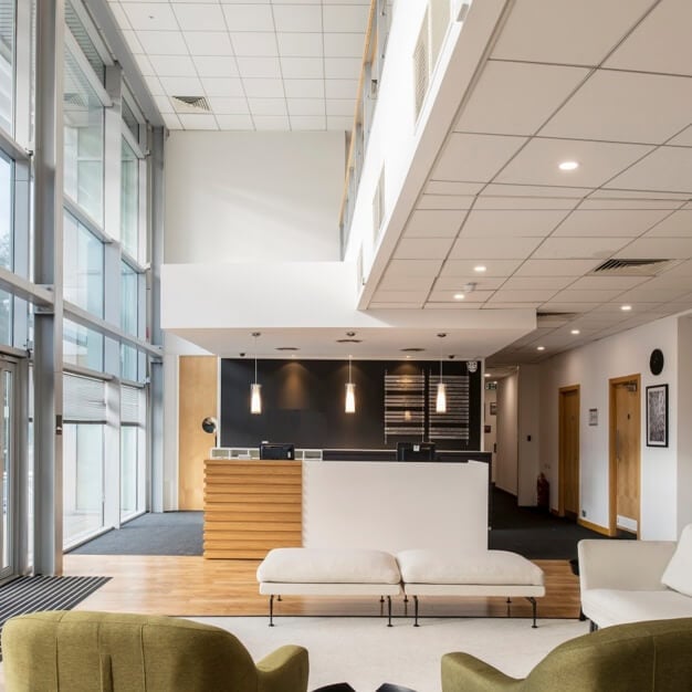 Reception - Milton Keynes Atterbury Lakes, Regus in Milton Keynes