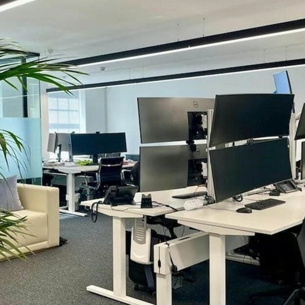 Dedicated workspace on York Street, Sub800 in Marylebone, NW1