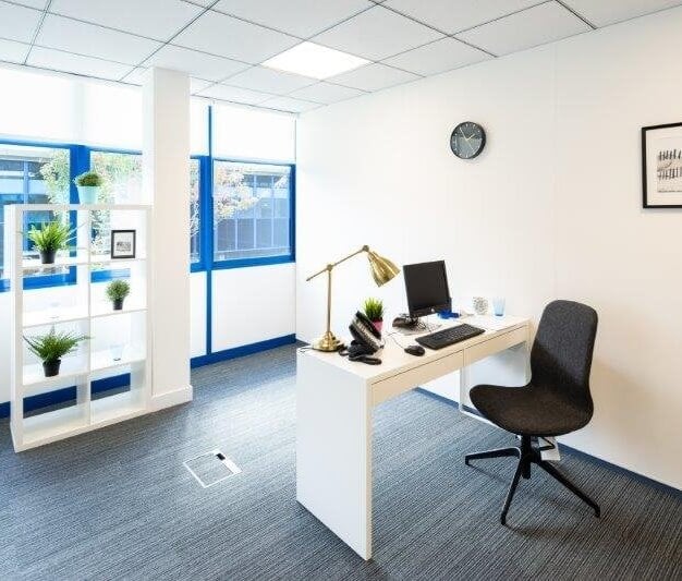 Dedicated workspace in Discovery Court, Biz - Space, Poole