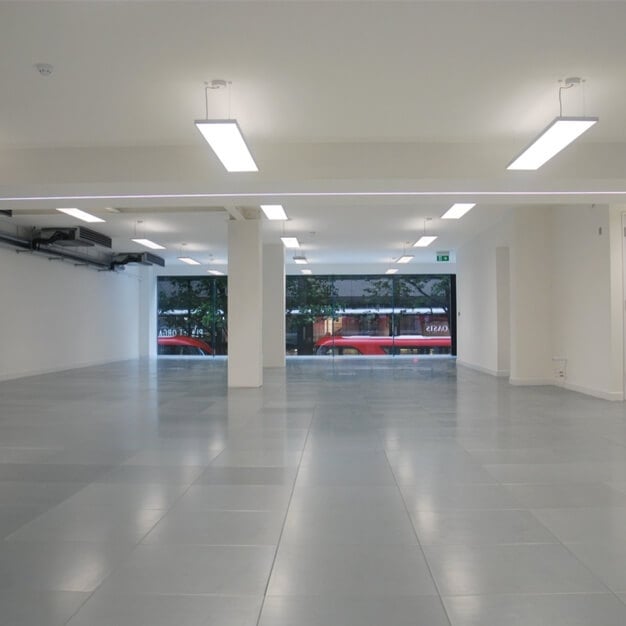 Dedicated workspace in Kitt Technology Limited on Tottenham Court Road