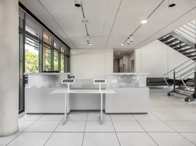 Reception area at Butterfield, Regus in Luton