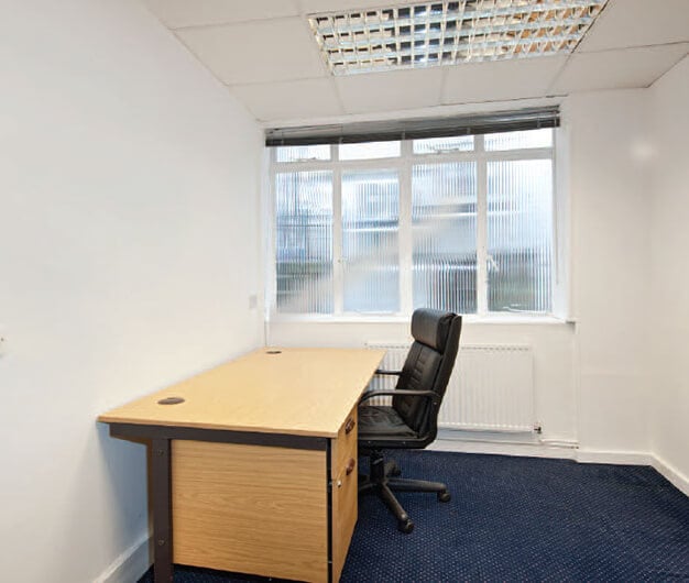 Dedicated workspace High Street, London + Hampstead Serviced Offices Ltd