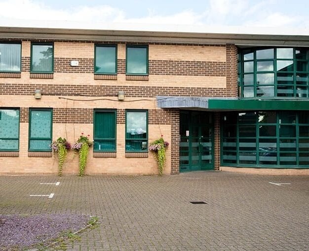 The building at Telford Road, M40 Offices in Bicester