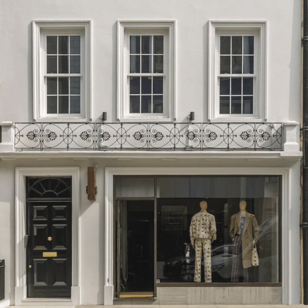 The building at Conduit Street, Workpad, Mayfair, W1 - London