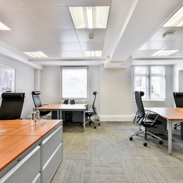 Private workspace in Farm Street, The Argyll Club (LEO) (Mayfair)