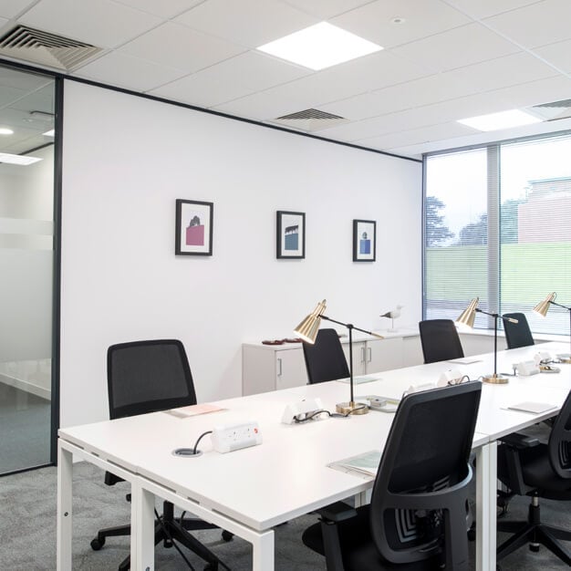 Dedicated workspace in Grosvenor Square, Regus, Southampton