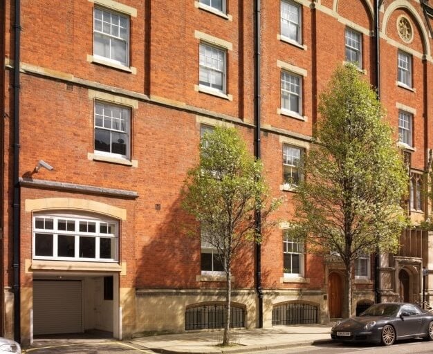 Building outside at Farm Street, The Argyll Club (LEO), Mayfair