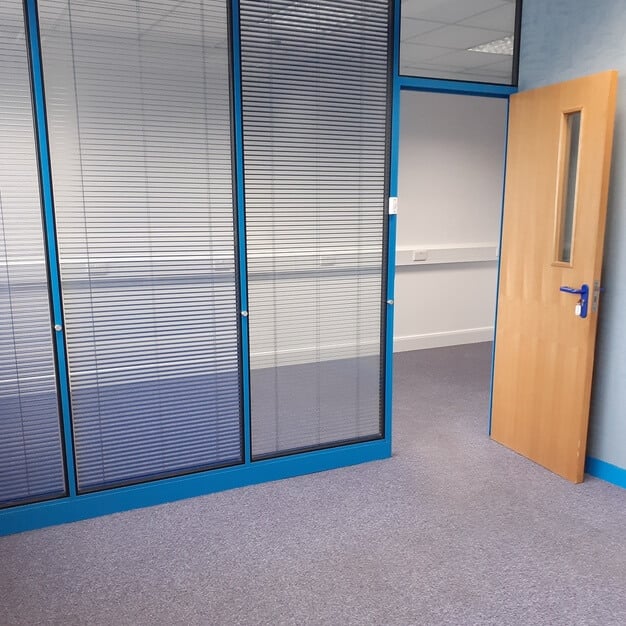 Unfurnished workspace in Cygnus Business Centre, NDB Management Ltd, Willesden, NW2 - London
