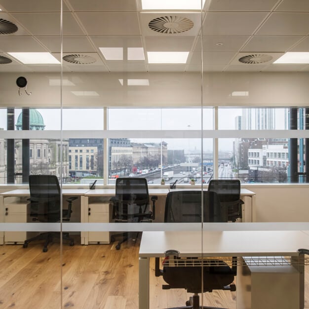 Dedicated workspace, Tay House (Spaces), Regus in Glasgow