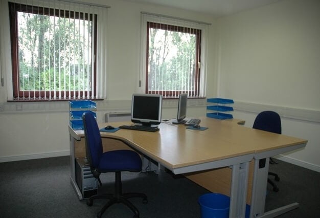 Dedicated workspace - Whins Road, Ceteris, Alloa