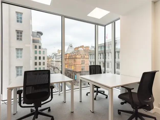 Dedicated workspace, 7 Park Row (Spaces), Regus in Leeds