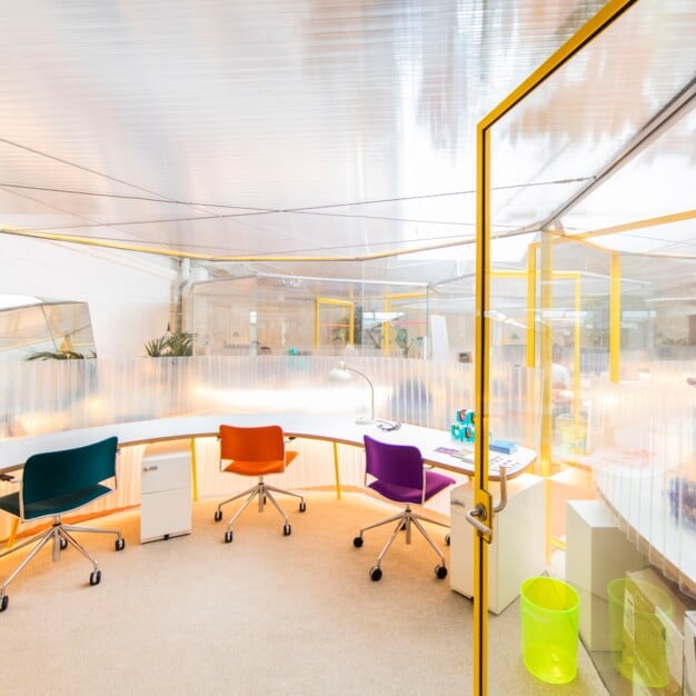 Dedicated workspace in Princes Place, Second Home Ltd, Holland Park, W8 - London