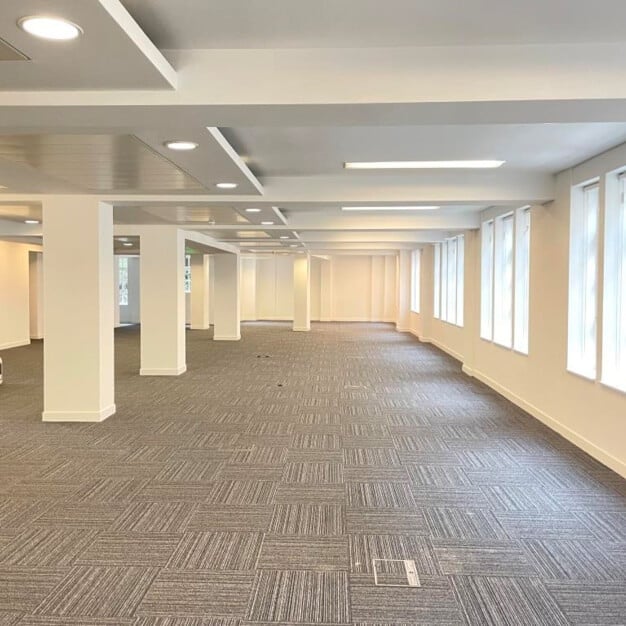 Your private workspace - Old Jewry, One Avenue, Bank, EC2