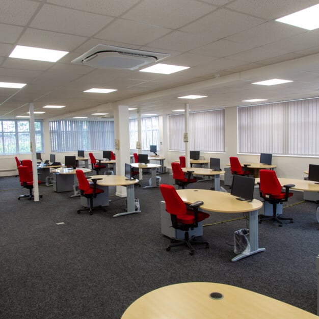 Private workspace - Thames Road, Texcel Developments Ltd (Crayford, DA1)