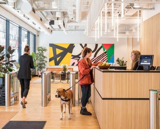 Reception - Finsbury Pavement, WeWork in Moorgate