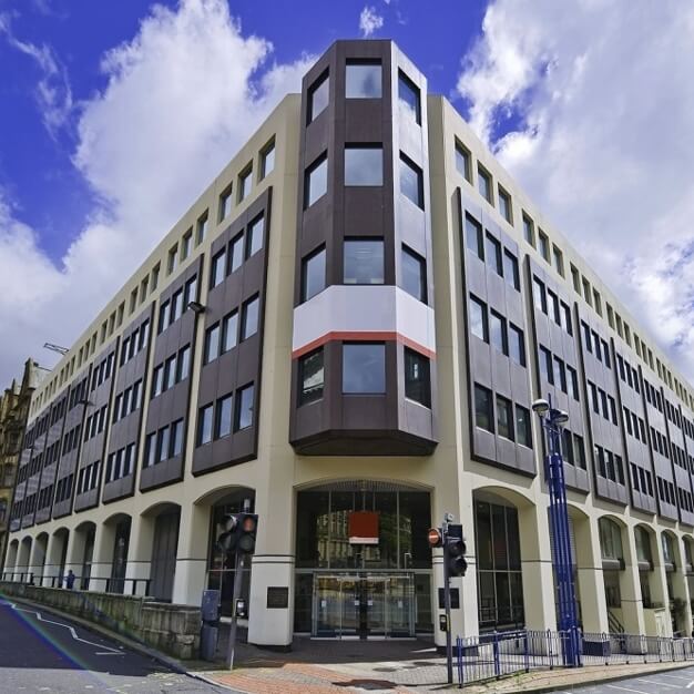 The building at Victoria Square, Regus in Birmingham