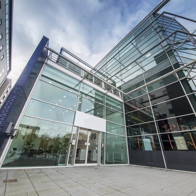 Building outside at Midsummer Boulevard, Regus, Milton Keynes