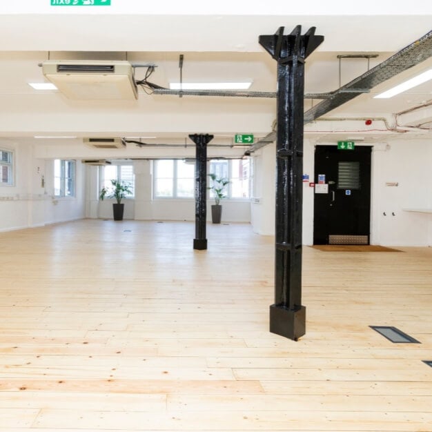 Unfurnished workspace - City Road, Dotted Desks Ltd, Old Street, EC1 - London