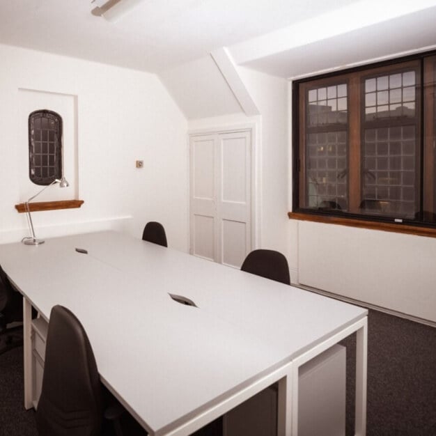 Dedicated workspace Aldermanbury, NewFlex Limited in Moorgate, EC2 - London