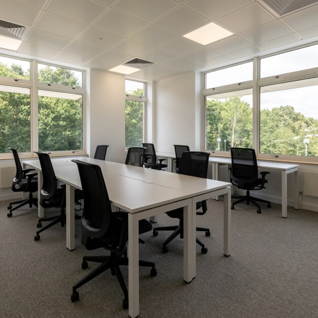 Private workspace in Parkway, Regus (Fareham)