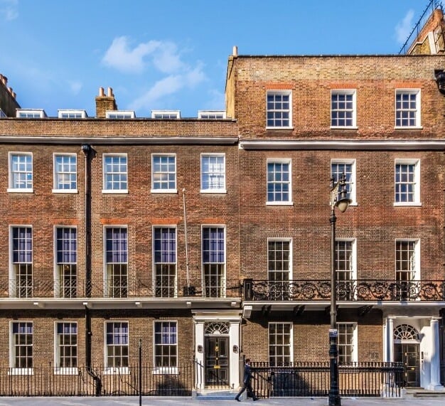 The building at 8-10 Hill Street, The Argyll Club (LEO) in Mayfair