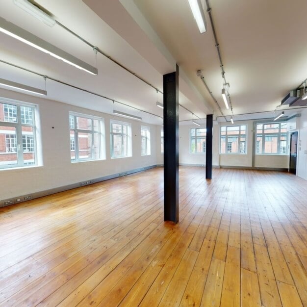 Unfurnished workspace, Gensurco House, Kitt Technology Limited, Farringdon