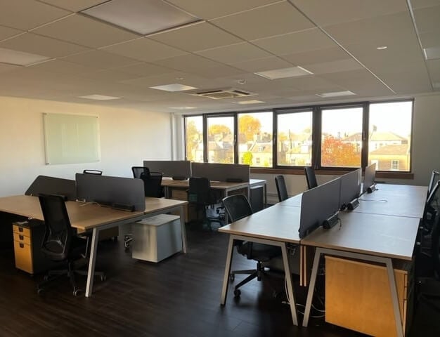 Private workspace - Cambridge House, Treeside Property Services (Putney), London