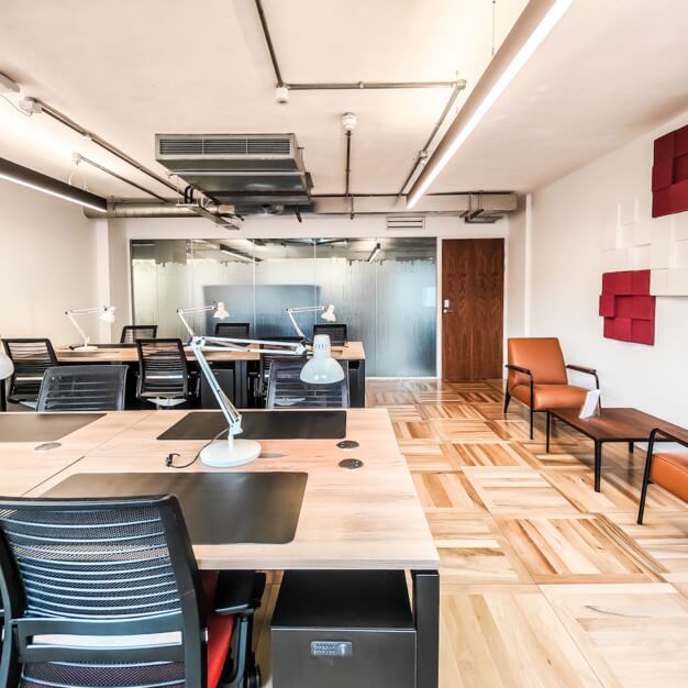 Private workspace in Harp Lane, Us&Co (Monument, EC4 - London)