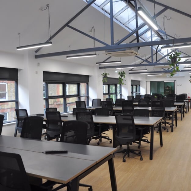 Dedicated workspace in Cranwood Street Shoreditch, EC1 - London