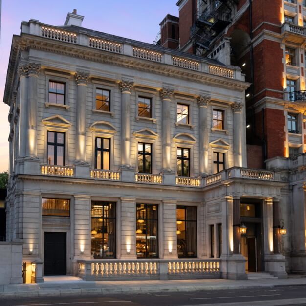 The building at 64 Knightsbridge, Ocubis in Knightsbridge, SW1 - London