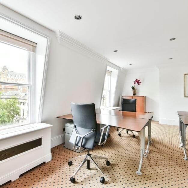 Dedicated workspace, 17 Cavendish Square, The Argyll Club (LEO) in Marylebone