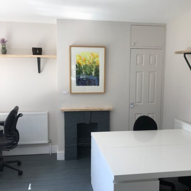 Private workspace in Castle Street, Deskrenter Ltd - Tonbridge, TN9