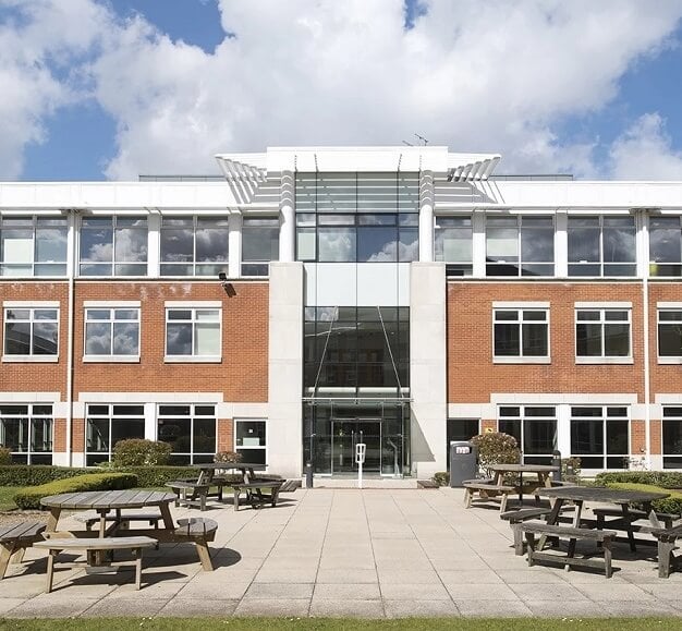 The building at Chalfont Park, Regus, Gerrards Cross