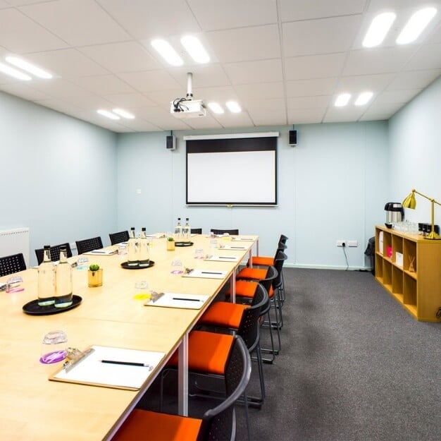 Boardroom at Pixmore Avenue, Biz - Space in Letchworth