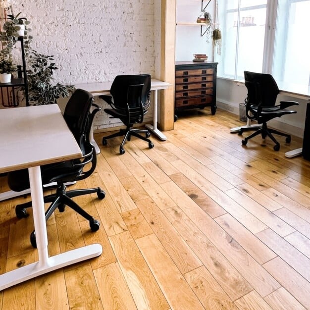 Dedicated workspace - Windermere Road, Bespoke Spaces Ltd in Archway, N19