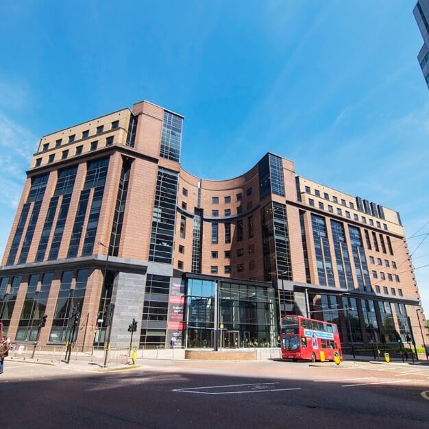 Building outside at Station Road, Regus, Croydon