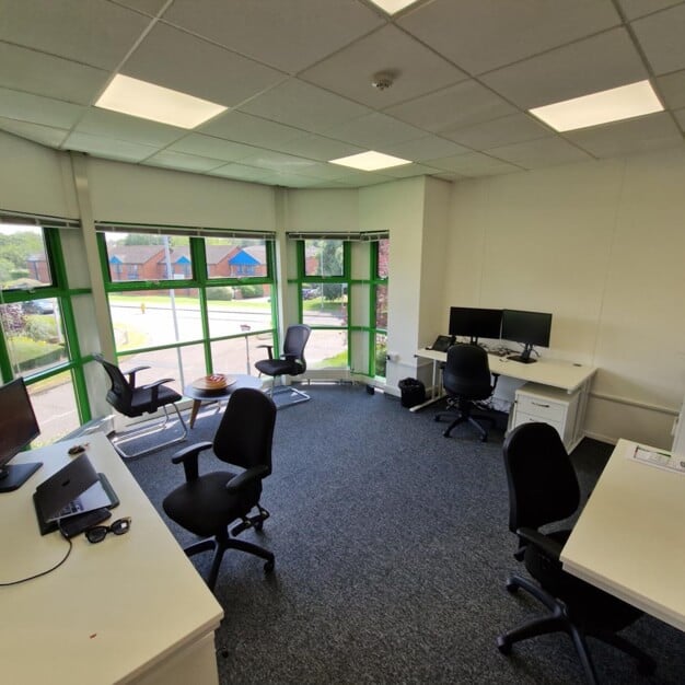 Private workspace in Duncan Close, WCR Property Ltd (Northampton, NN3)