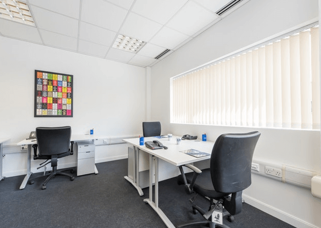 Dedicated workspace in Kings Cross Road, Lenta