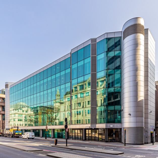 The building at Upper Thames Street, Unity Flexible Office Space in Cannon Street, EC4 - London