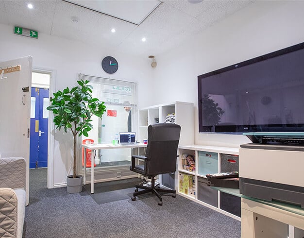 Breakout area at Norwood Road, Access Storage