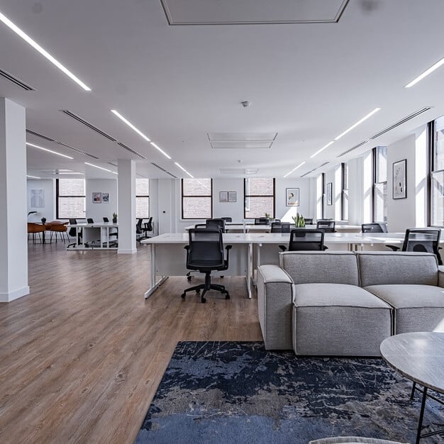 Dedicated workspace, 37 High Holborn, RX LONDON LLP (Managed) in Holborn, WC1 - London