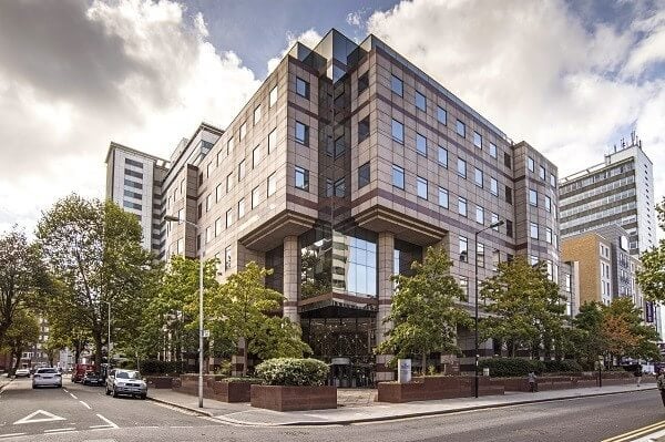 Building outside at Lansdowne Road, Regus, Croydon