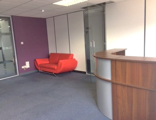 Reception in Minerva Business Centre, Globstar Enterprise Ltd, Park Royal