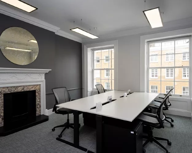 Private workspace in 93 Gloucester Place, Urban W Limited (93 Gloucester Place) (Marylebone, NW1 - London)