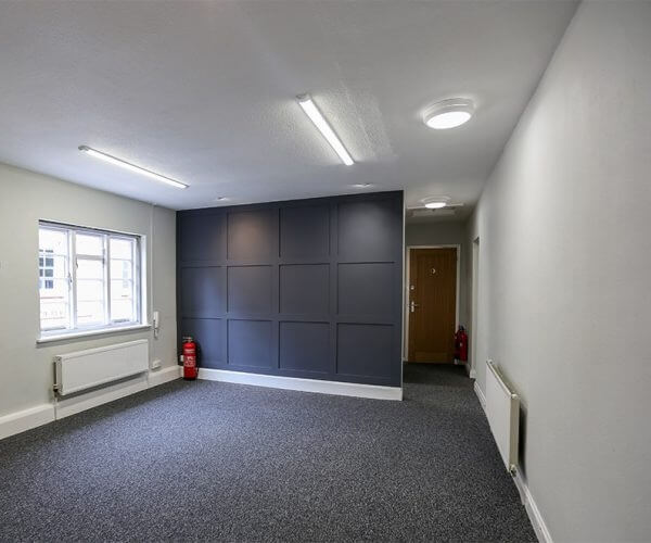 Unfurnished workspace: Warwick Road, Mike Roberts Property, Solihull, B91